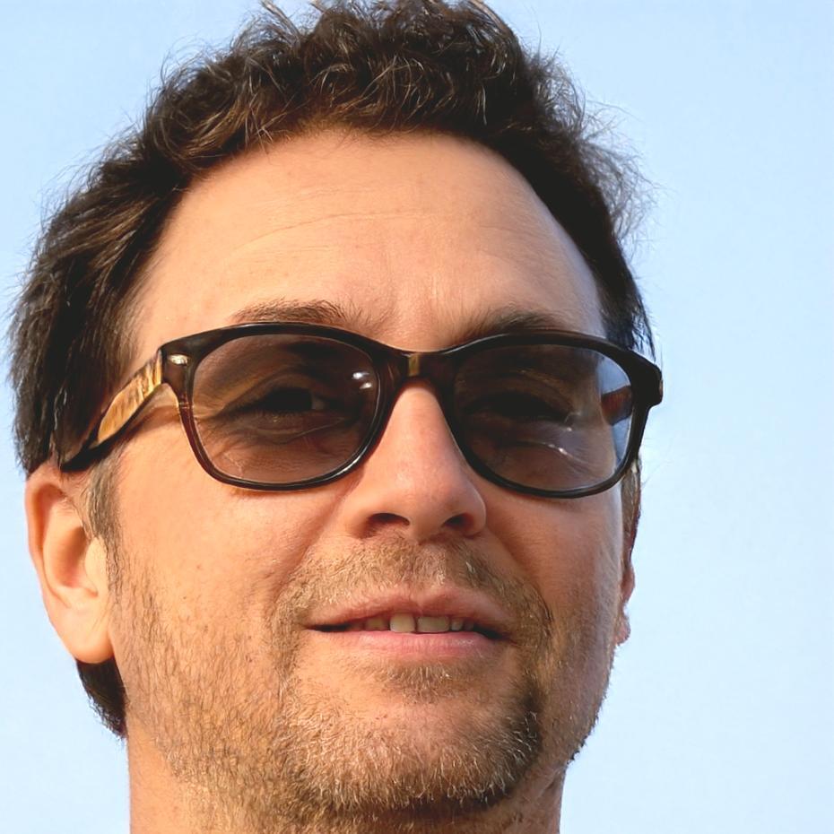 Retrato profesional de Iñaki Uriarte